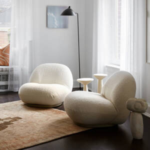 كرسي مفرد مخملي