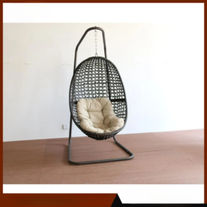 كرسي استرخاء من الروطان بتصميم فاخر