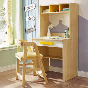 مكتب أطفال بأرفف تخزين وكرسي